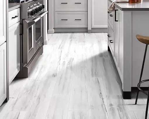 Vinyl flooring | Floors In Motion